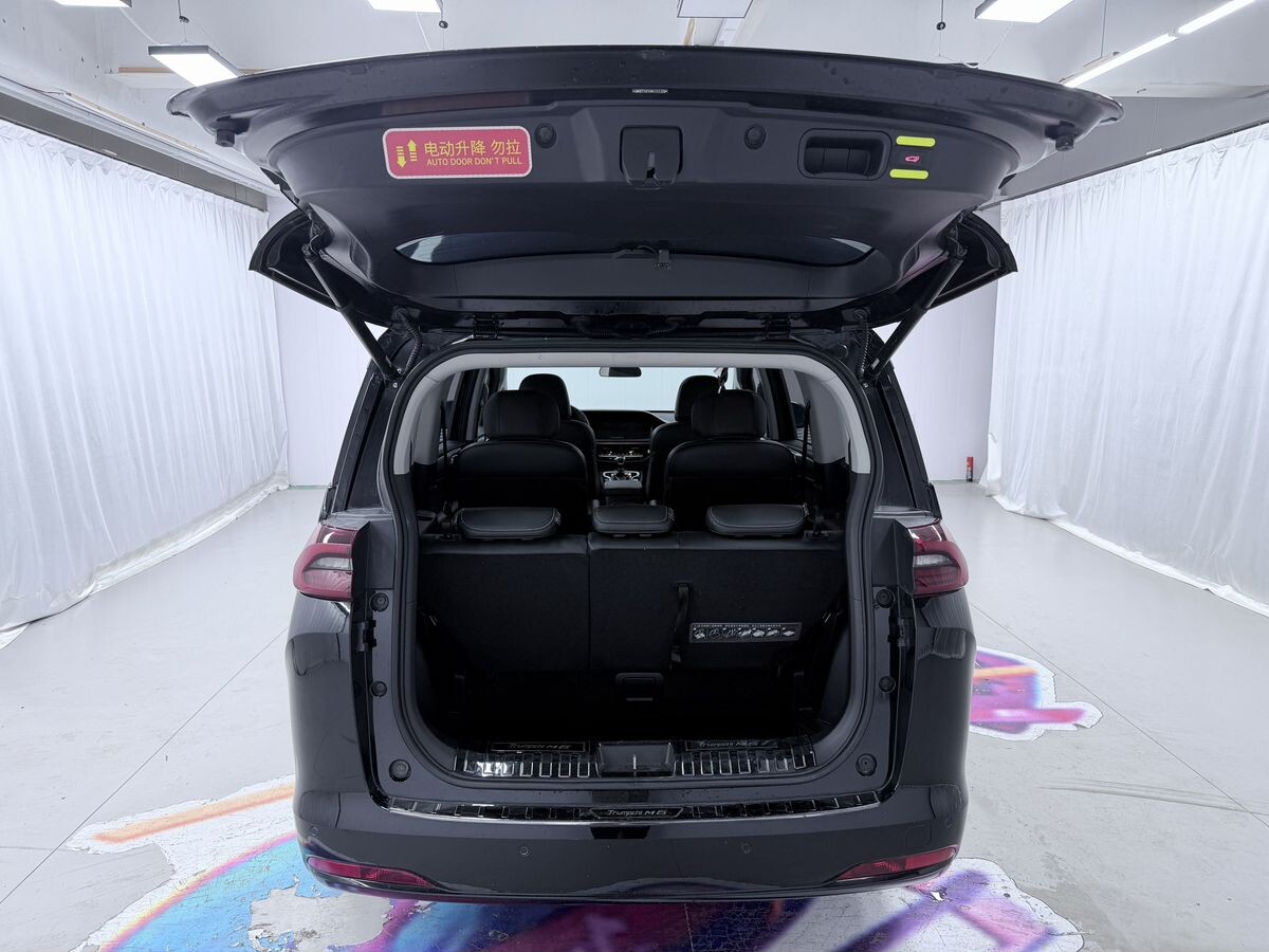 GAC Trumpchi M6 Pro 2022 - фото автомобиля