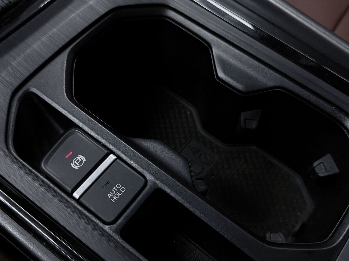 Geely Vision X6 Pro 2022 - фото автомобиля