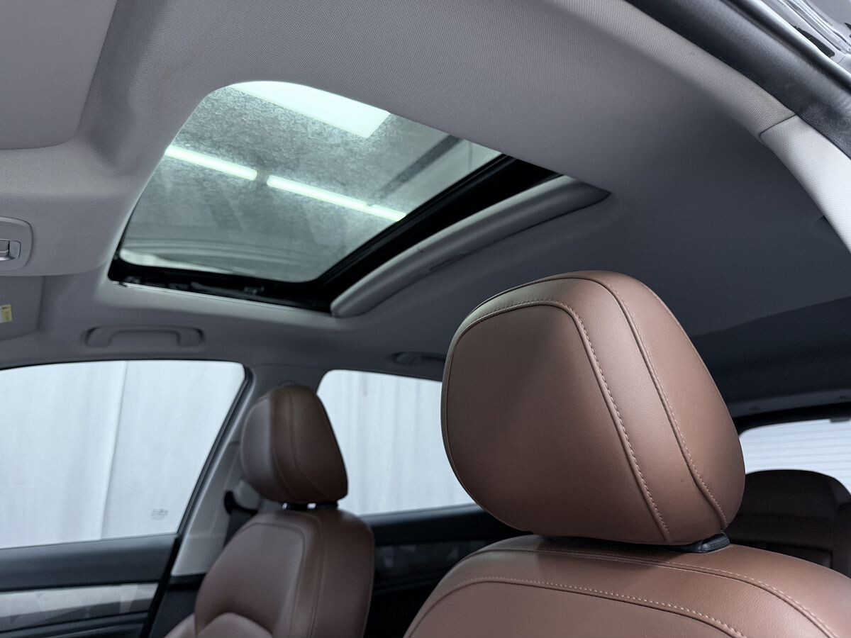 Geely Vision X6 Pro 2022 - фото автомобиля