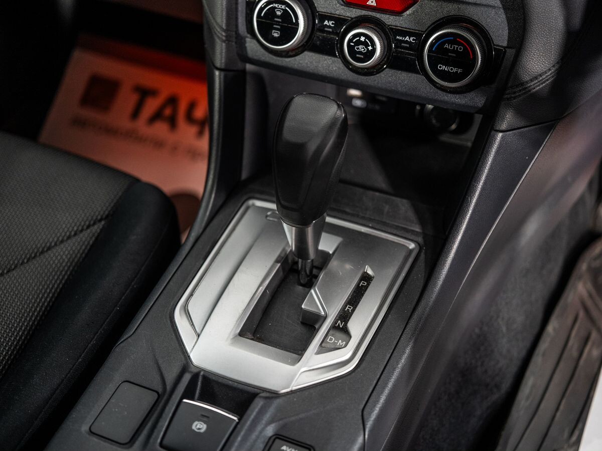 Subaru Impreza 2020 - фото автомобиля