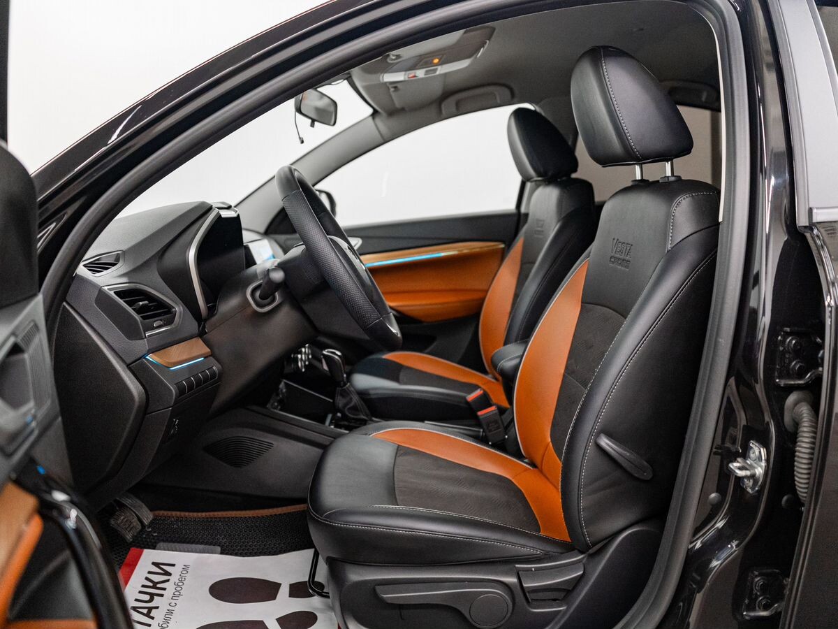 Лада Веста Кросс 2024 - фото автомобиля