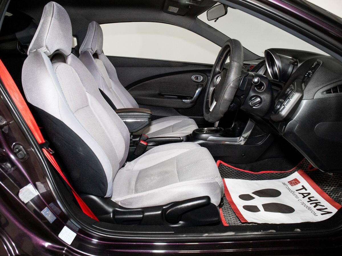 Honda CR-Z 2012 - фото автомобиля