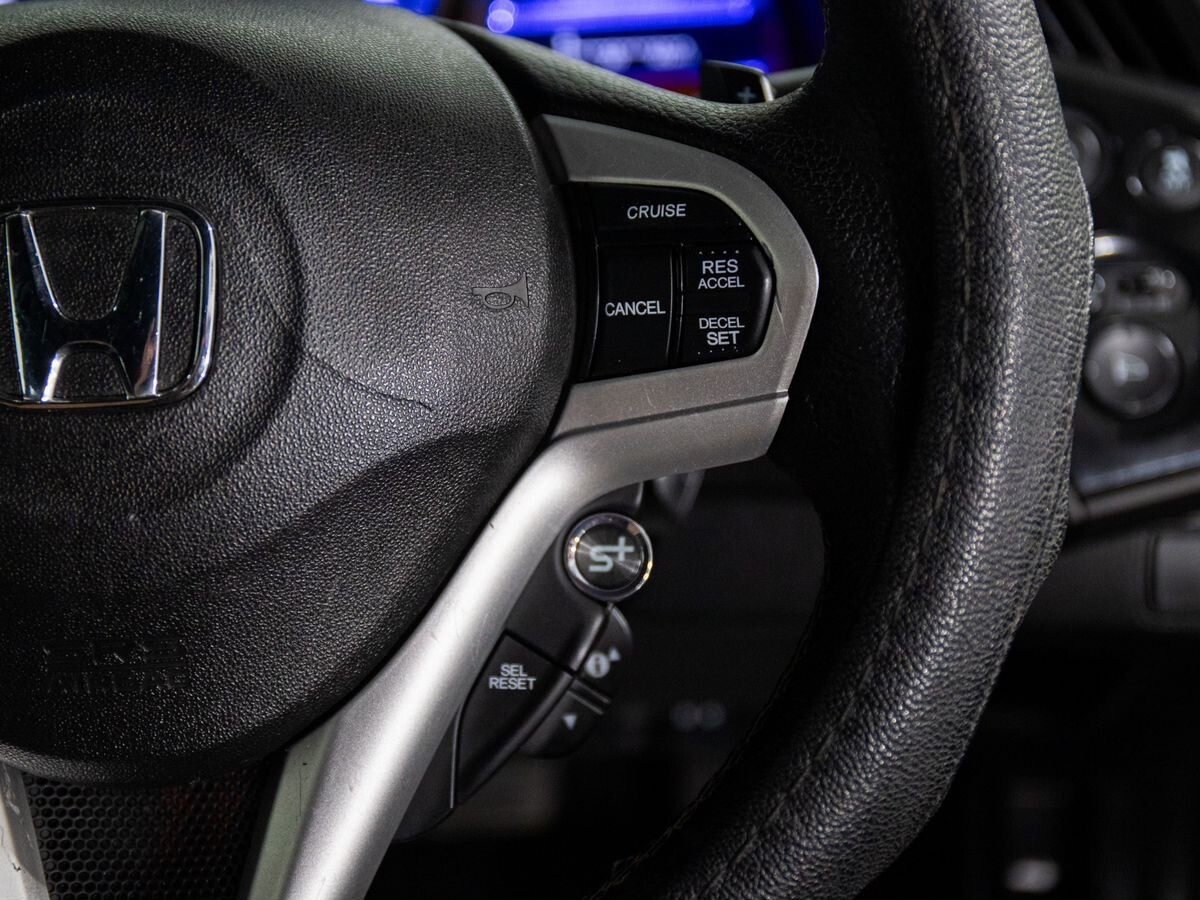 Honda CR-Z 2012 - фото автомобиля