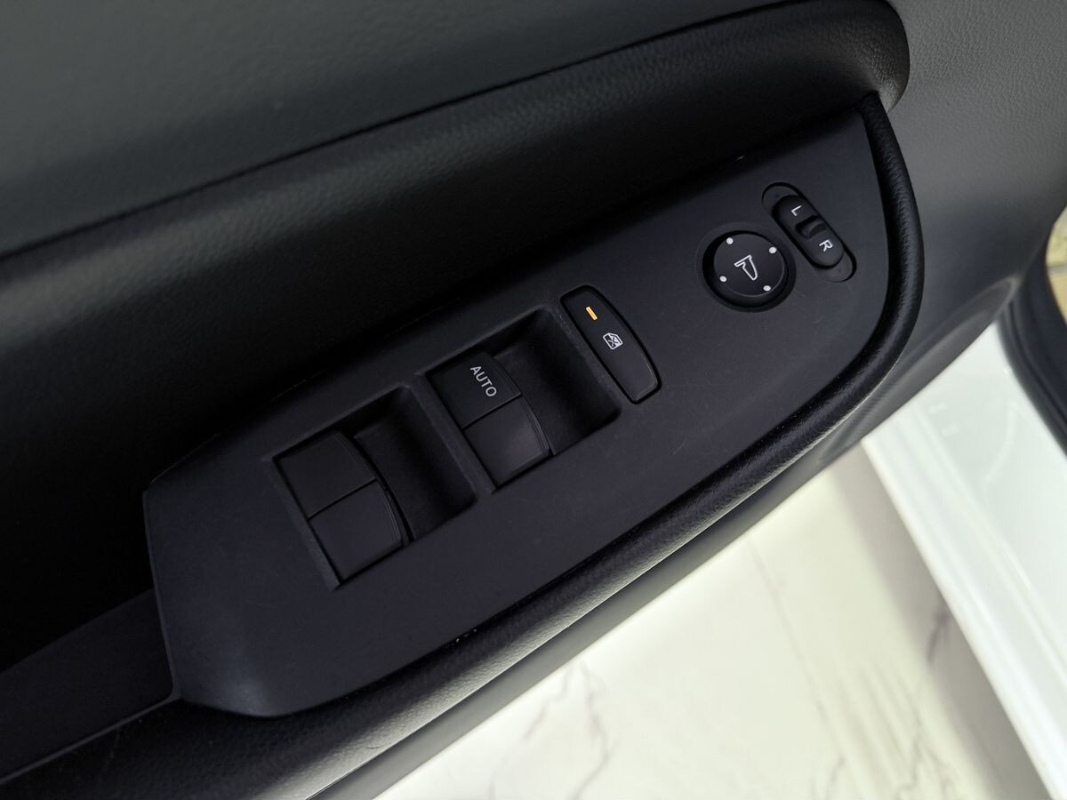 Honda Fit 2022 - фото автомобиля