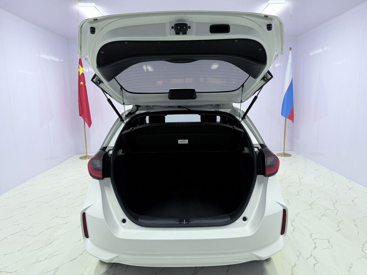 Honda Fit 2022 - фото автомобиля