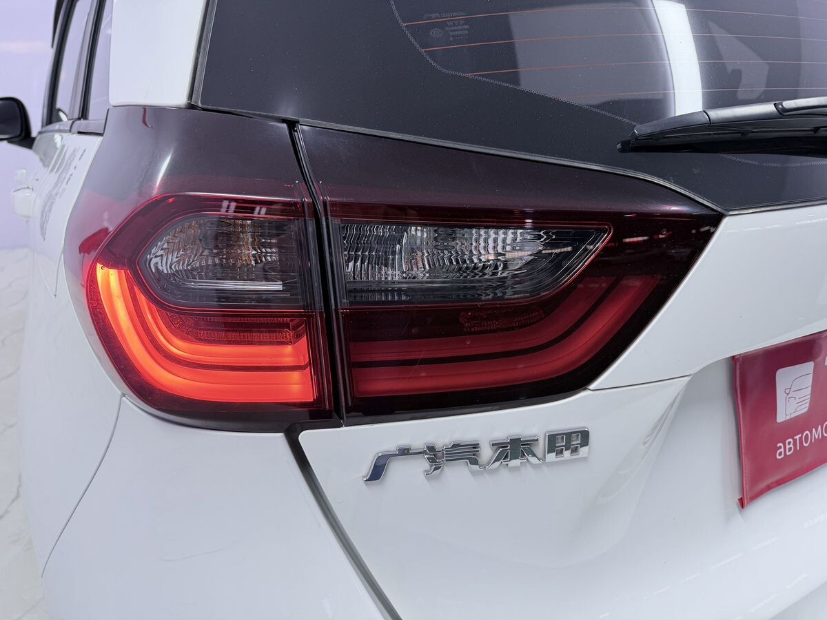 Honda Fit 2022 - фото автомобиля