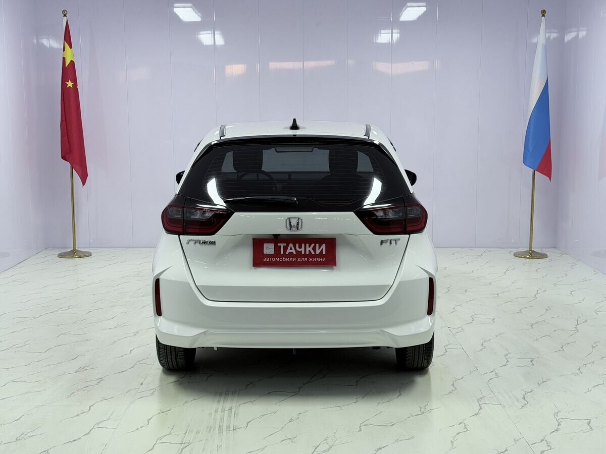 Honda Fit 2022 - фото автомобиля