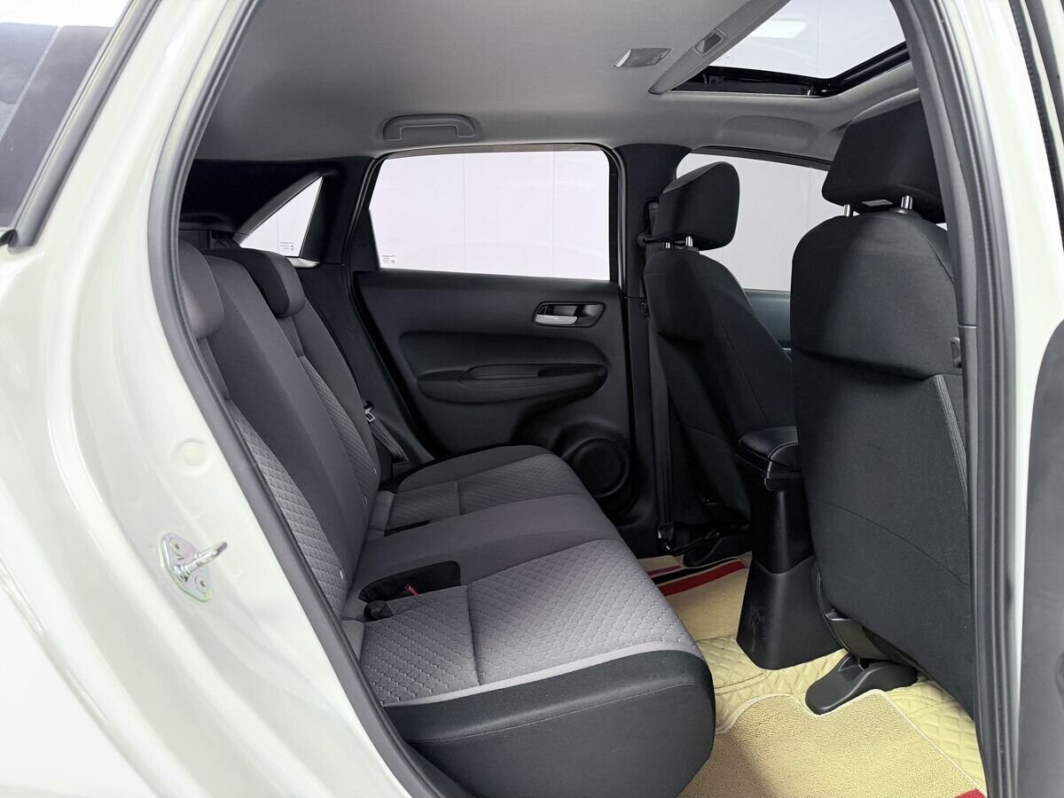 Honda Fit 2022 - фото автомобиля