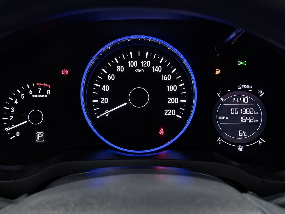 Honda Vezel 2021 - фото автомобиля