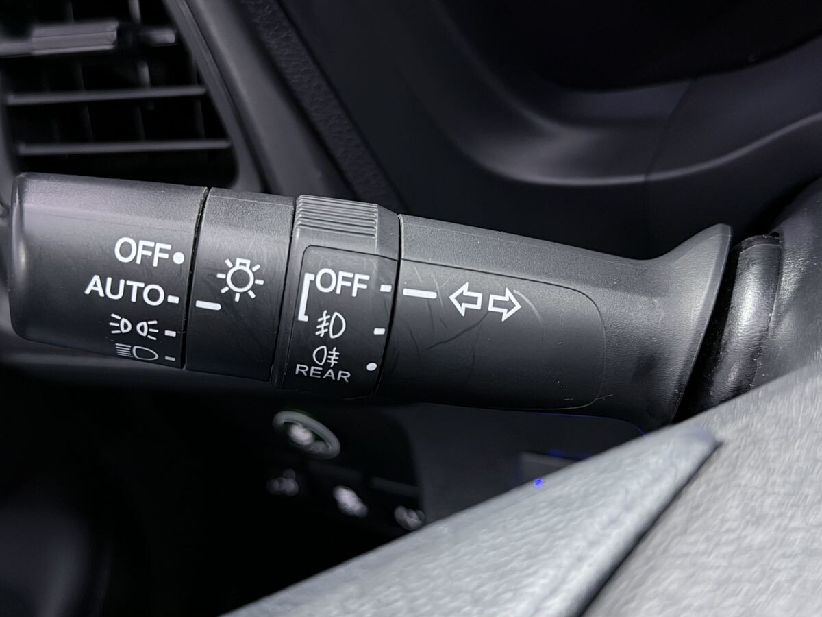 Honda Vezel 2021 - фото автомобиля