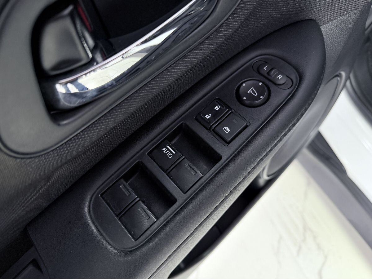 Honda Vezel 2021 - фото автомобиля