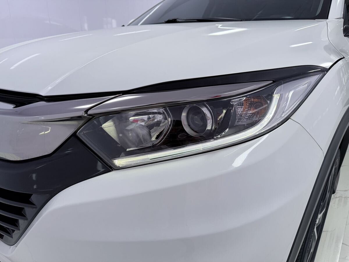 Honda Vezel 2021 - фото автомобиля