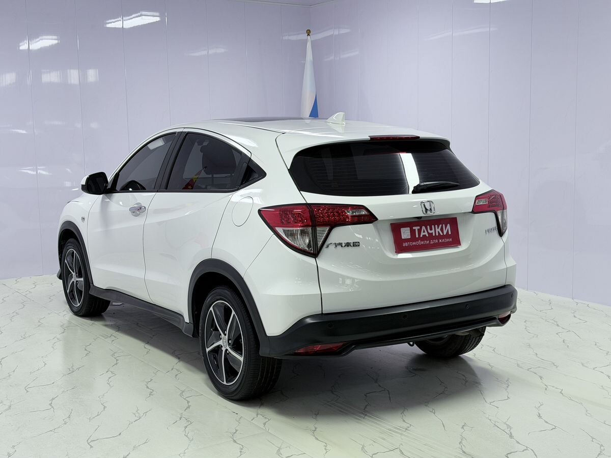 Honda Vezel 2021 - фото автомобиля