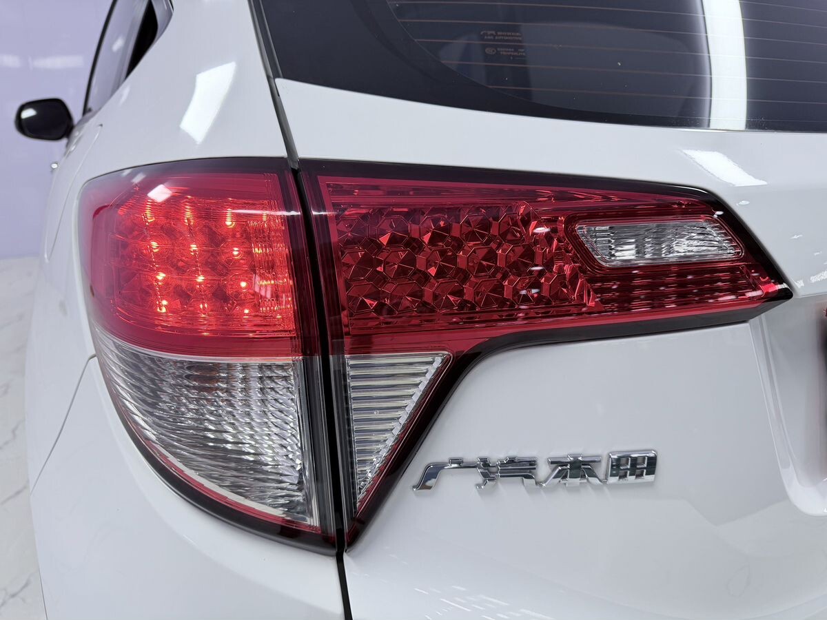 Honda Vezel 2021 - фото автомобиля