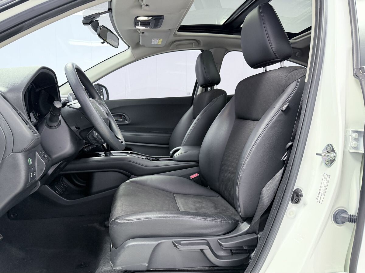 Honda Vezel 2021 - фото автомобиля