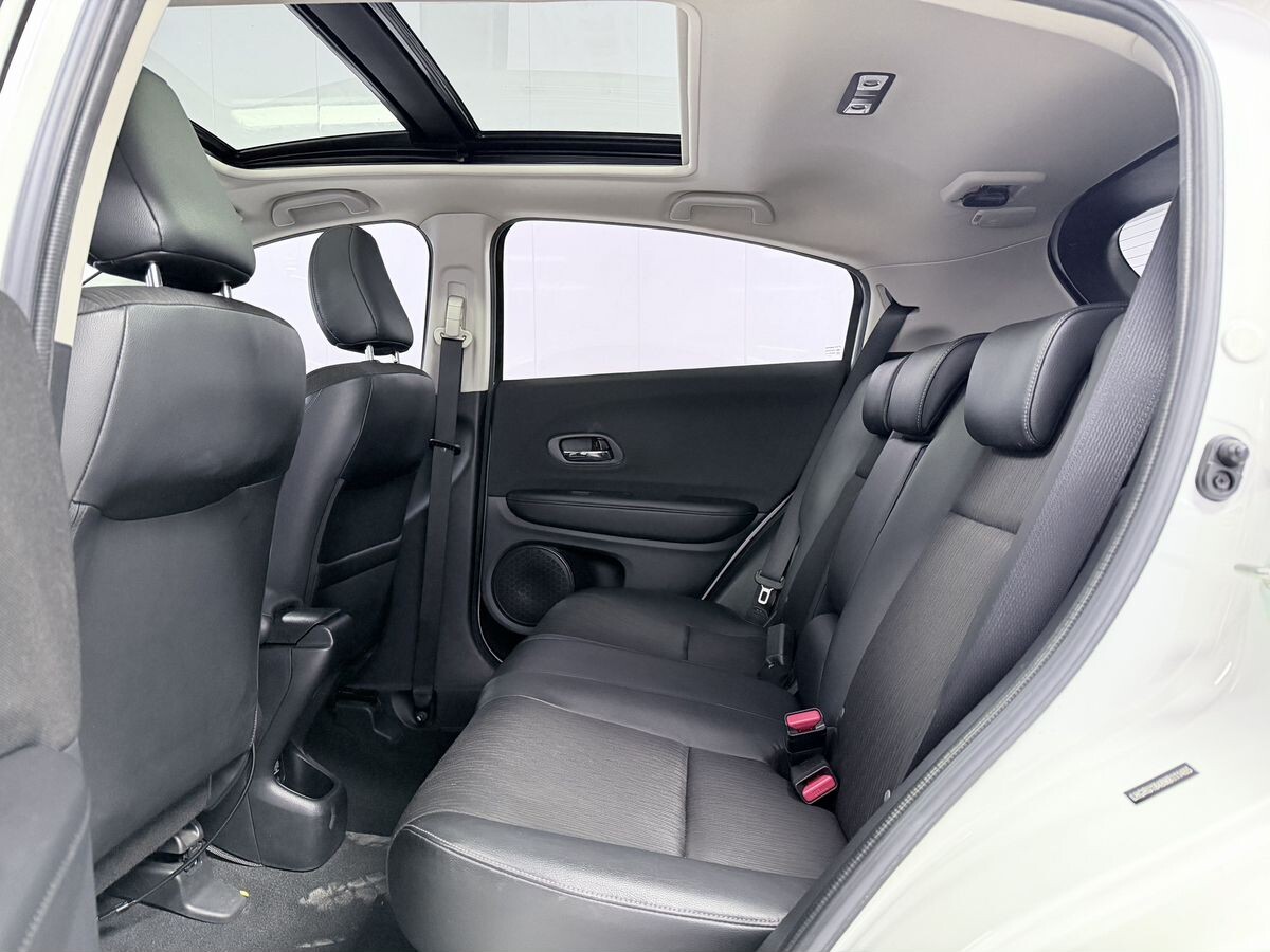 Honda Vezel 2021 - фото автомобиля