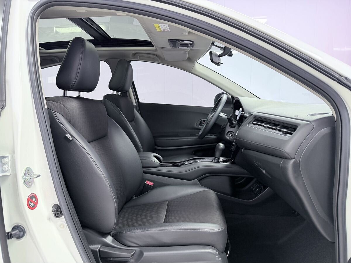 Honda Vezel 2021 - фото автомобиля