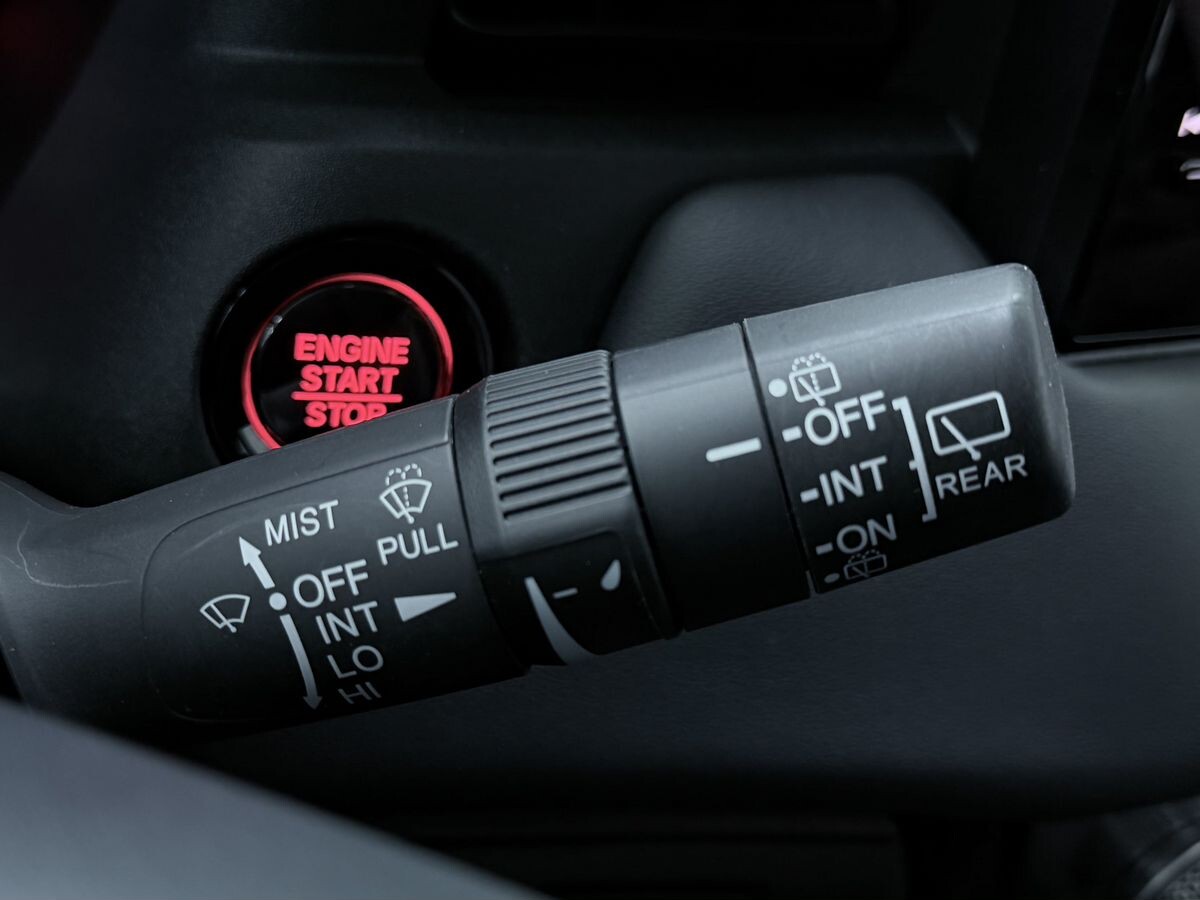 Honda Vezel 2023 - фото автомобиля