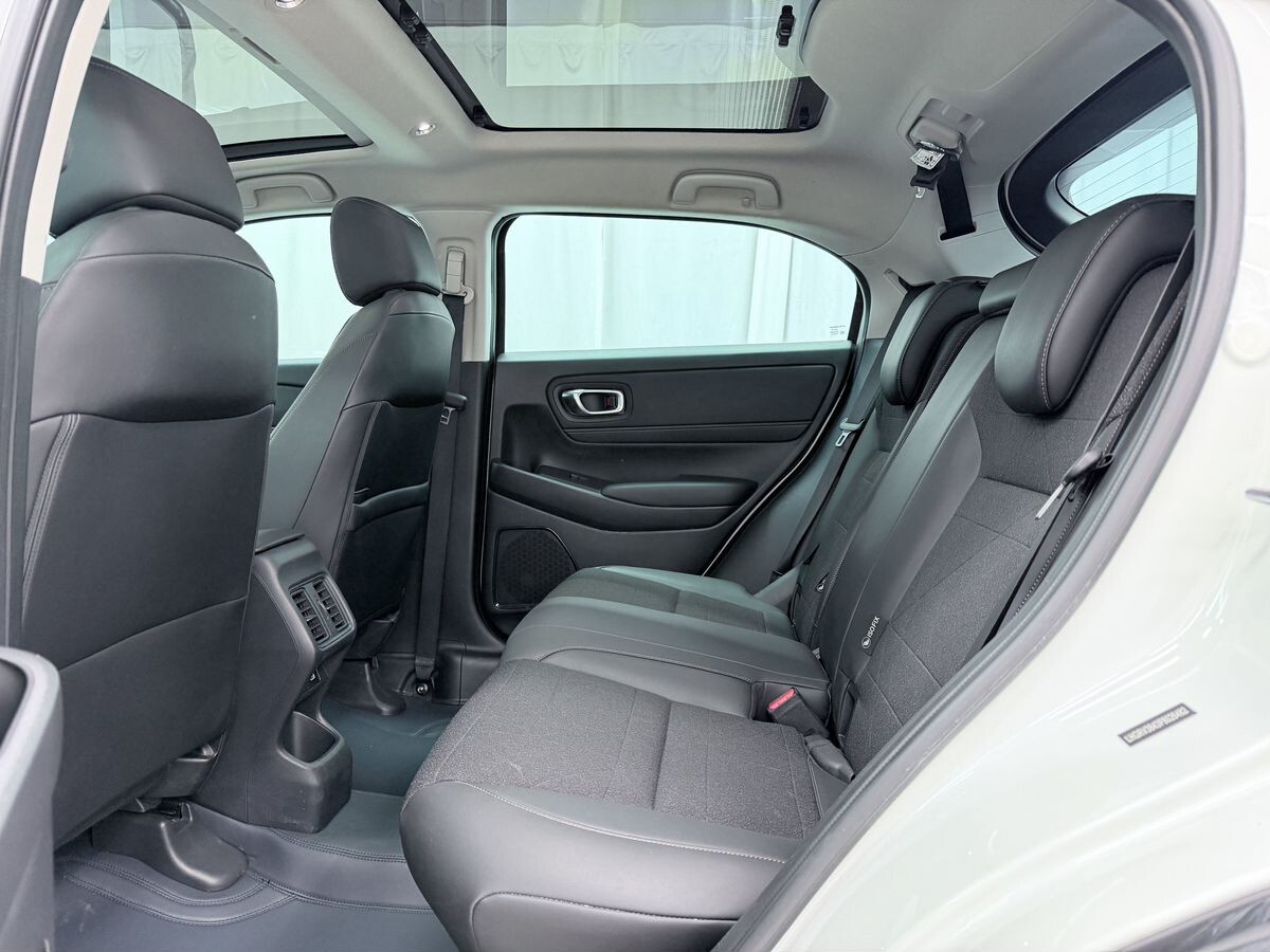 Honda Vezel 2023 - фото автомобиля