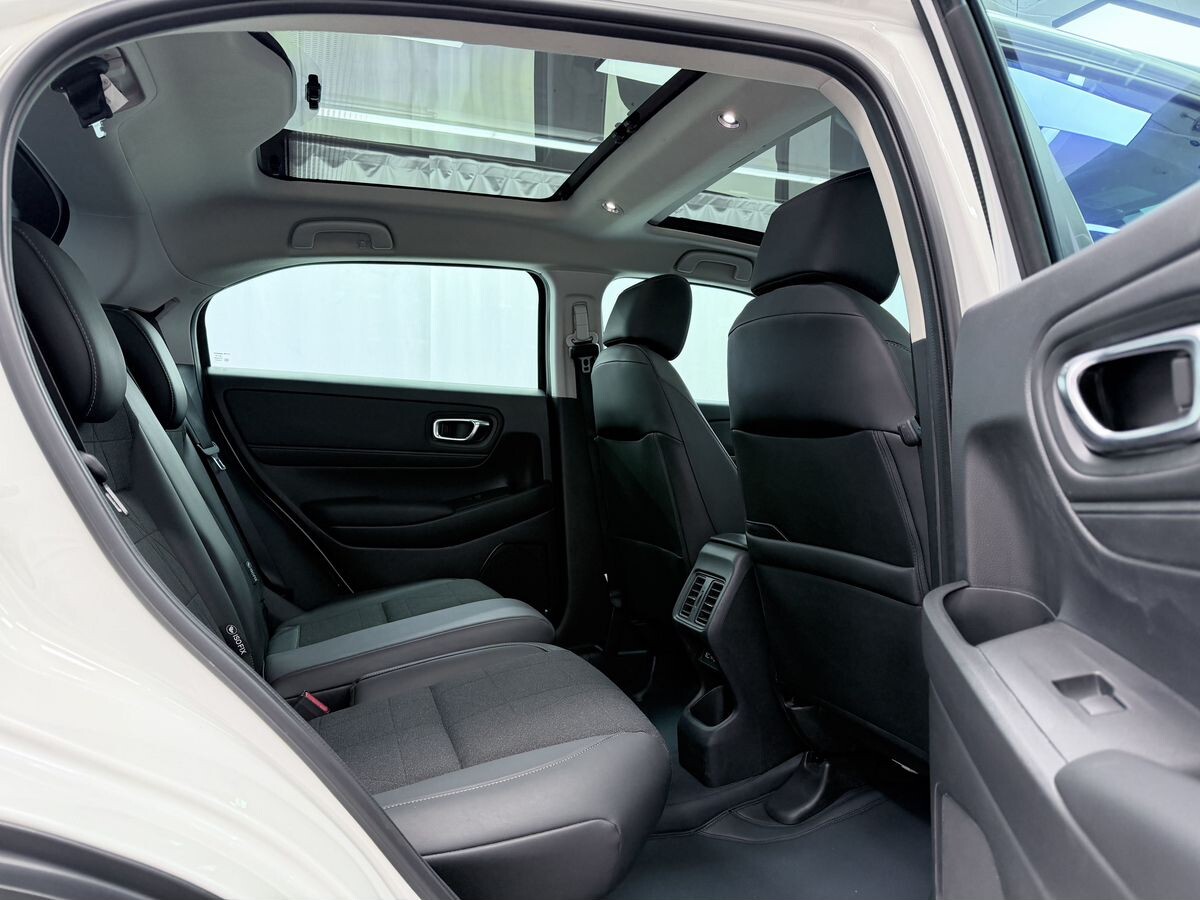 Honda Vezel 2023 - фото автомобиля