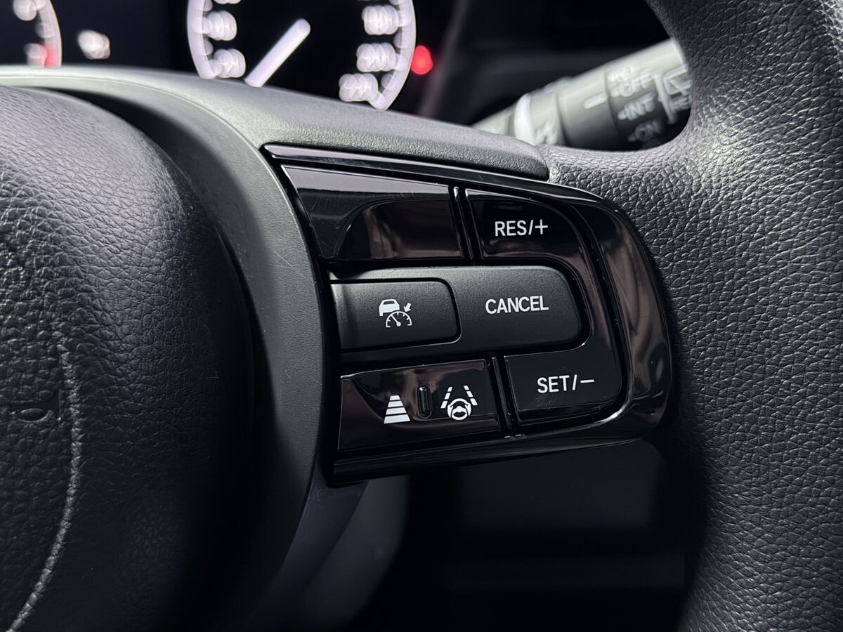 Honda Vezel 2023 - фото автомобиля