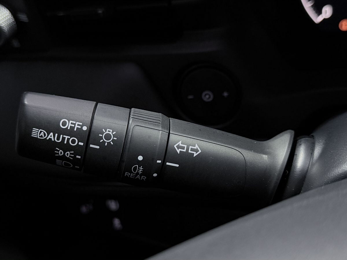 Honda Vezel 2023 - фото автомобиля