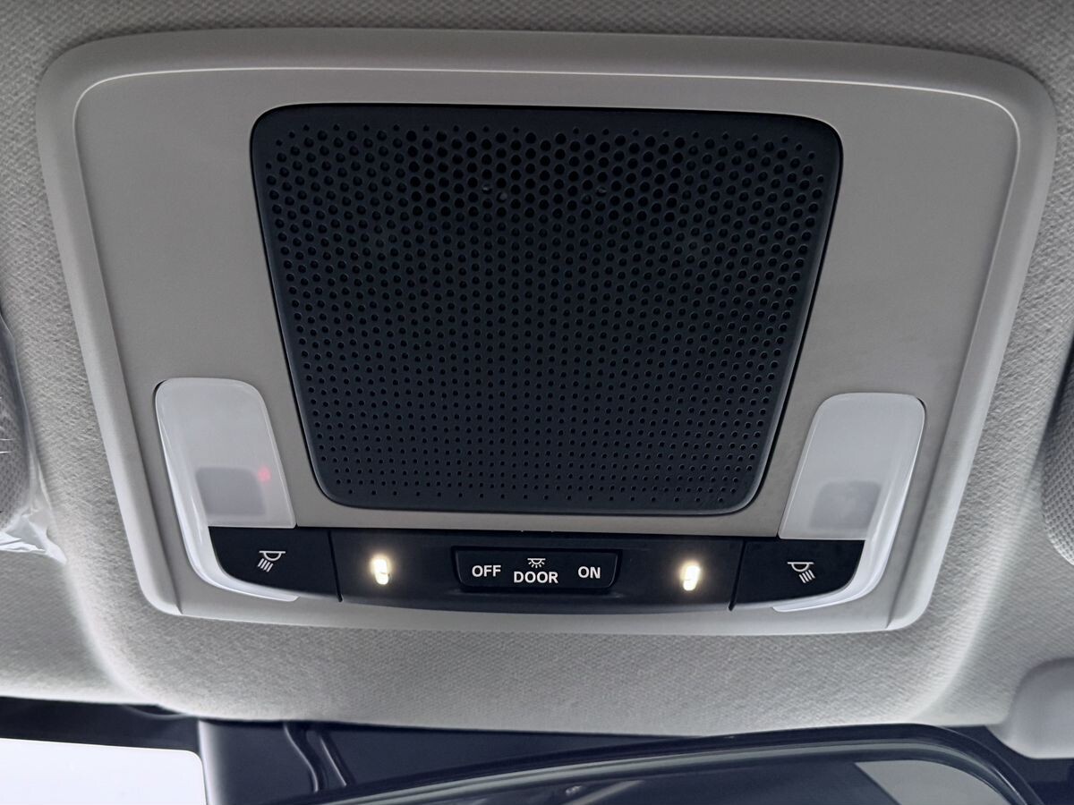 Honda Vezel 2023 - фото автомобиля