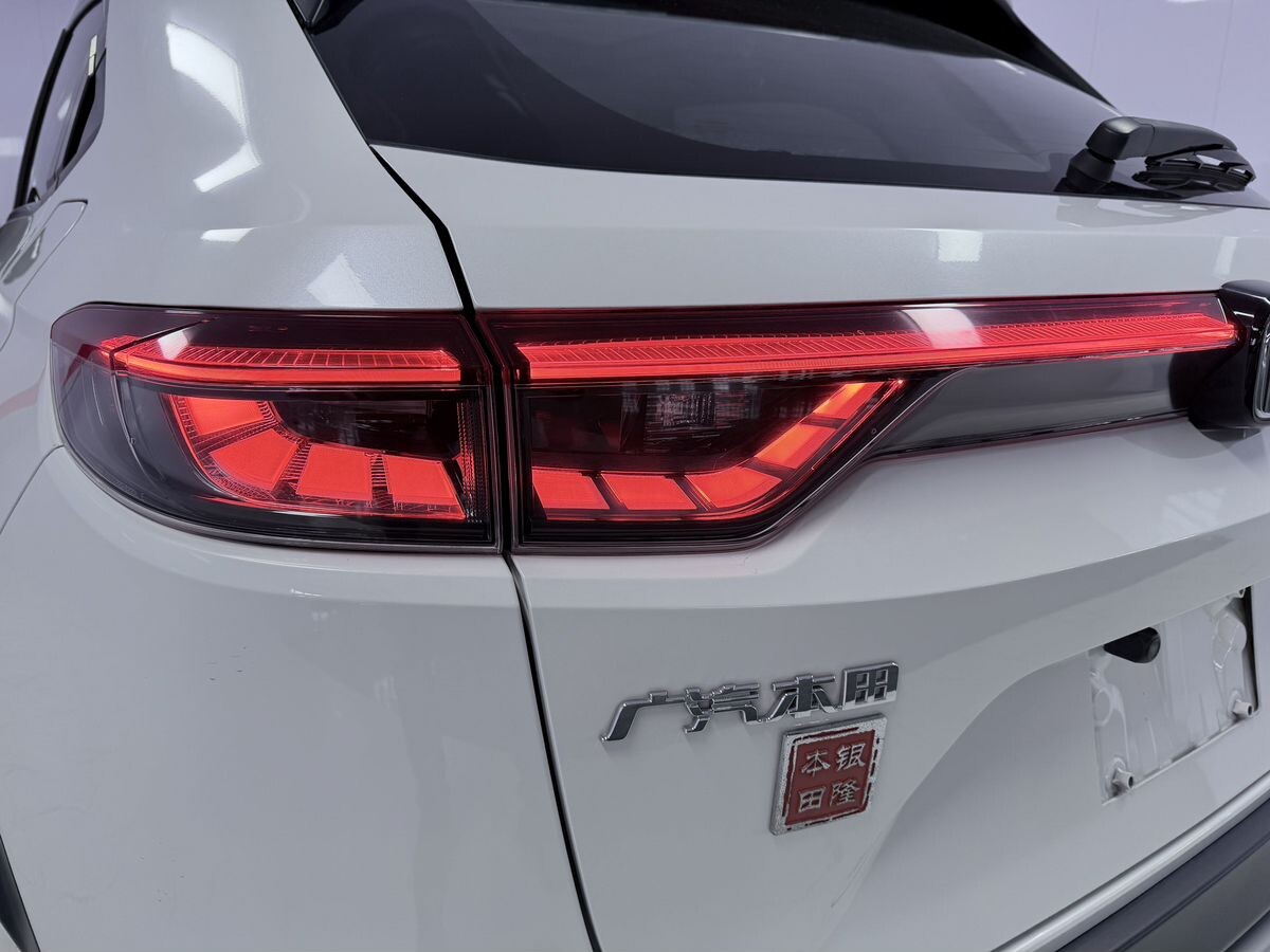 Honda Vezel 2023 - фото автомобиля