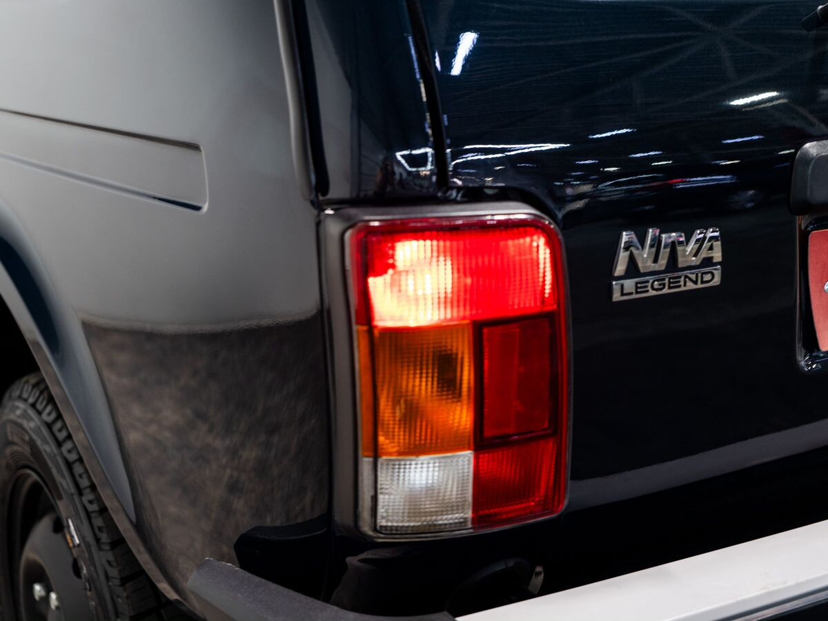 Лада Нива Легенд 2024 - фото автомобиля