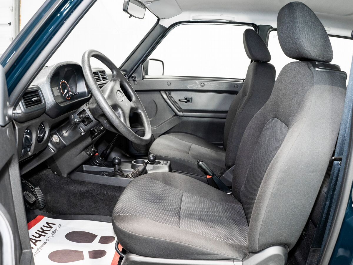 Лада Нива Легенд 2024 - фото автомобиля