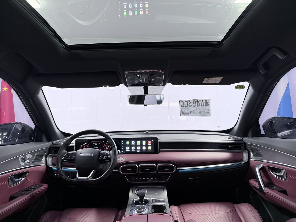 Jetour X70 Plus 2022 - фото автомобиля