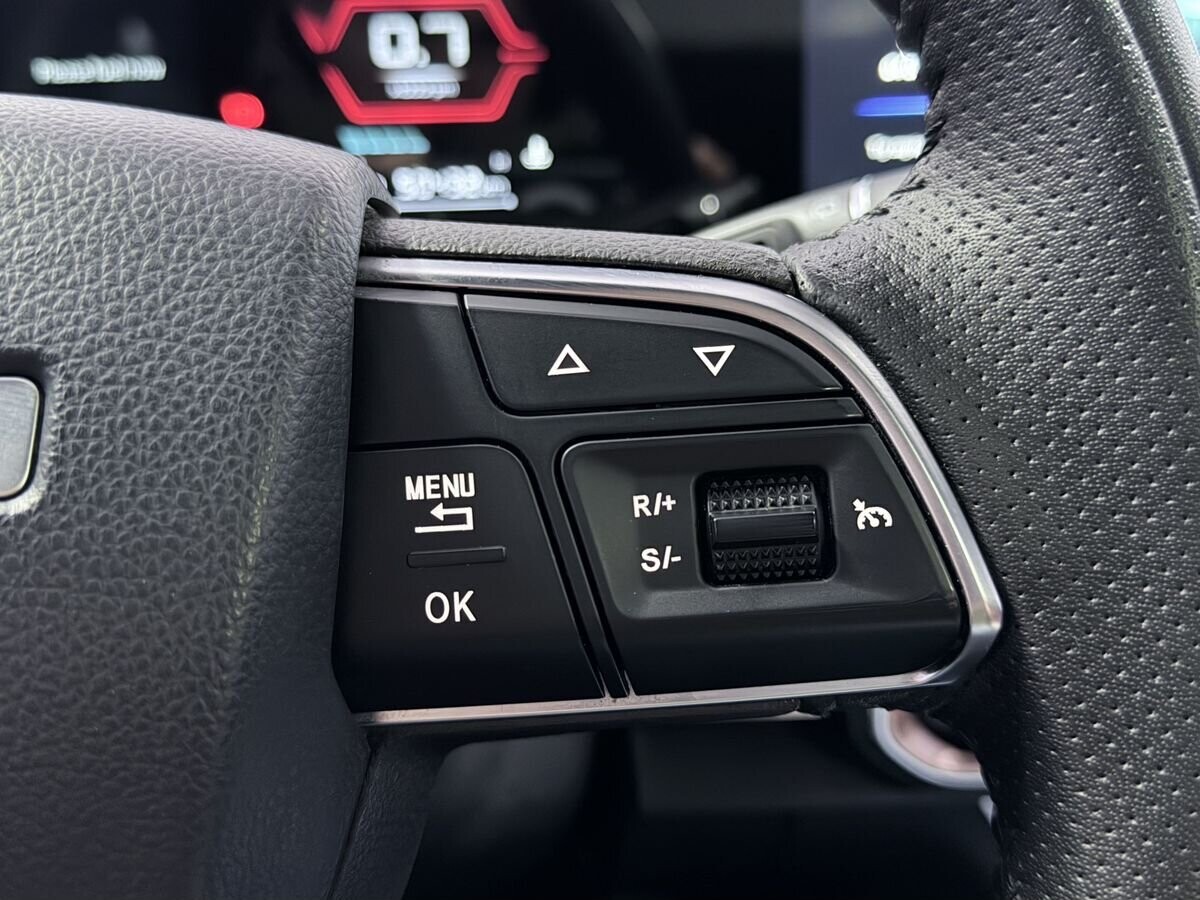 Jetour X70 Plus 2022 - фото автомобиля