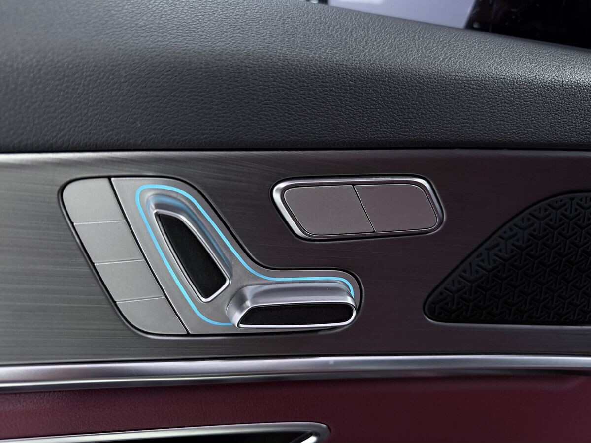 Jetour X70 Plus 2022 - фото автомобиля