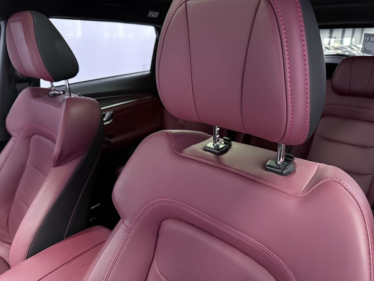 Jetour X70 Plus 2022 - фото автомобиля