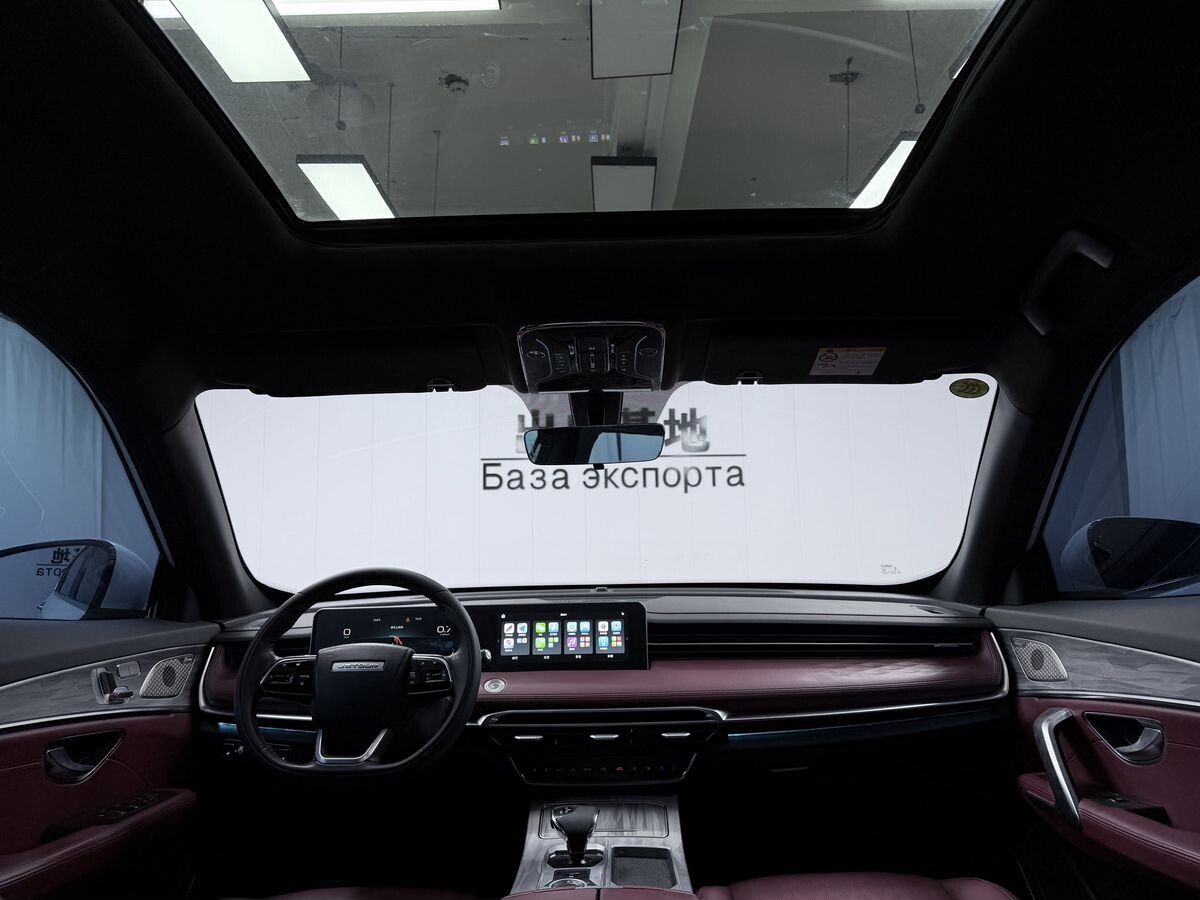Jetour X70 Plus 2023 - фото автомобиля