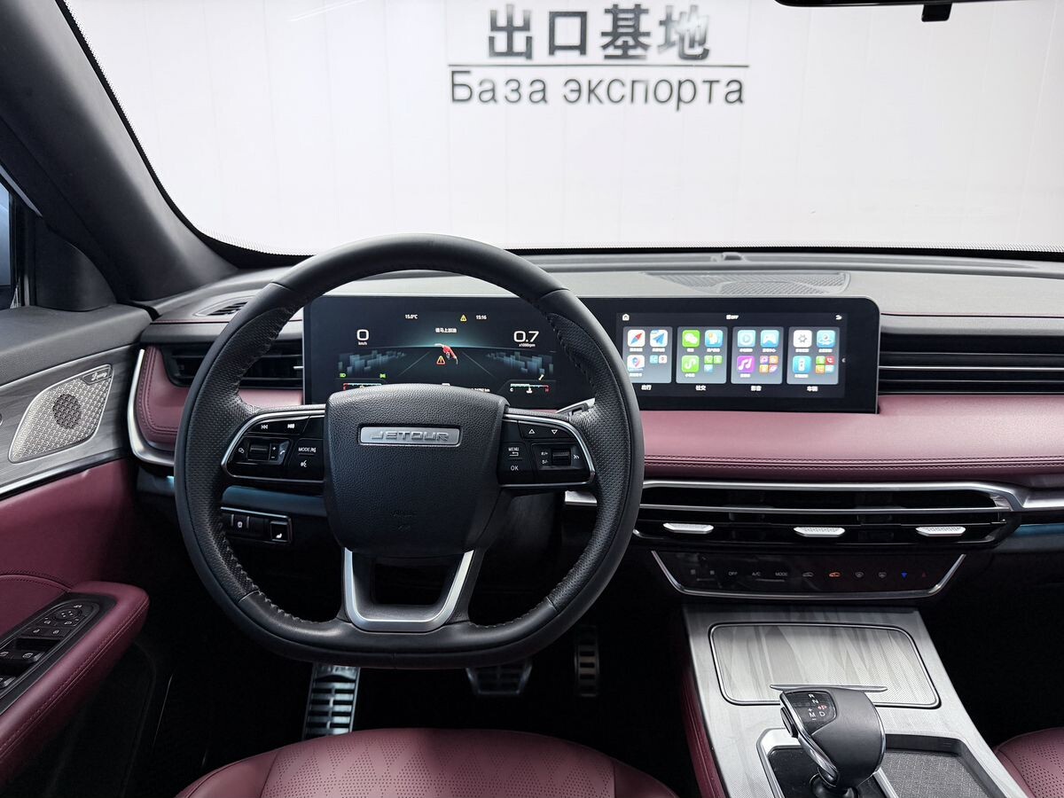 Jetour X70 Plus 2023 - фото автомобиля
