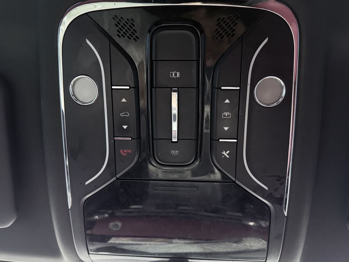 Jetour X70 Plus 2023 - фото автомобиля