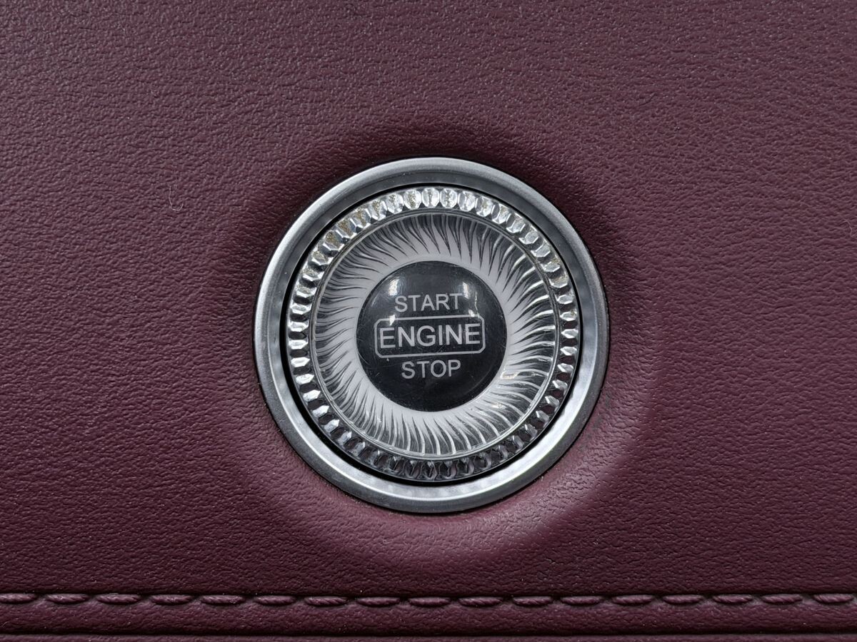 Jetour X70 Plus 2023 - фото автомобиля