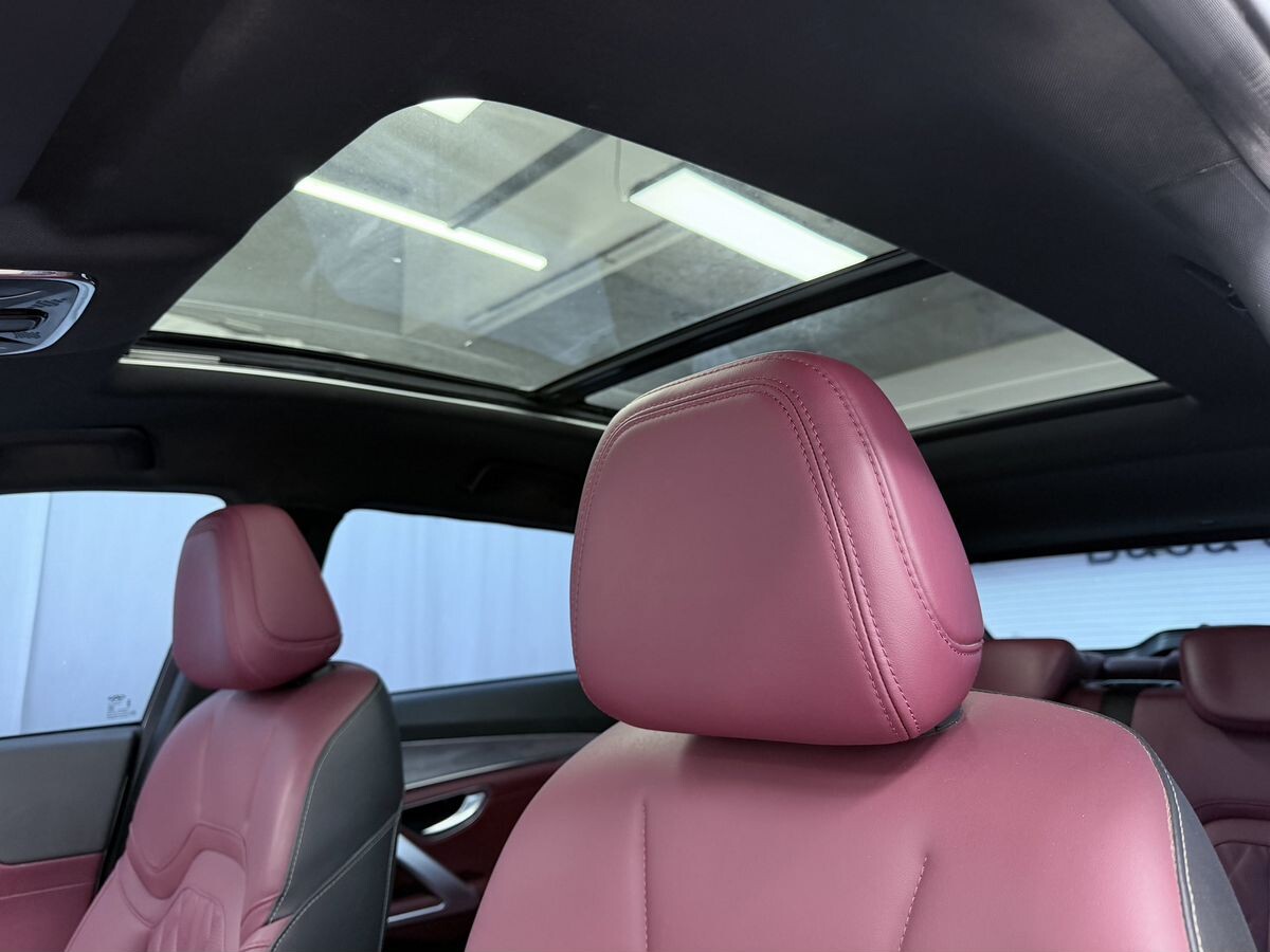 Jetour X70 Plus 2023 - фото автомобиля