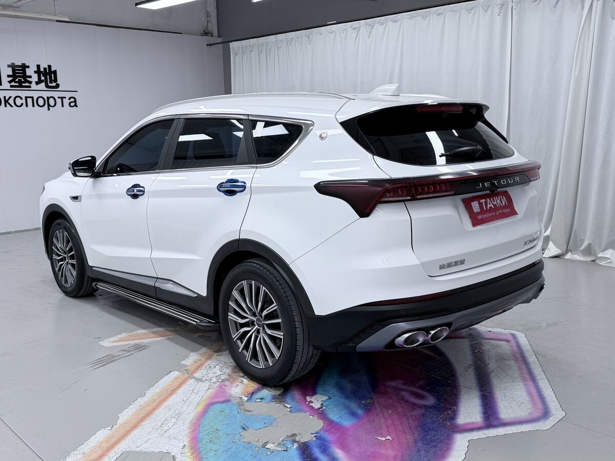 Jetour X70 Plus 2023 - фото автомобиля