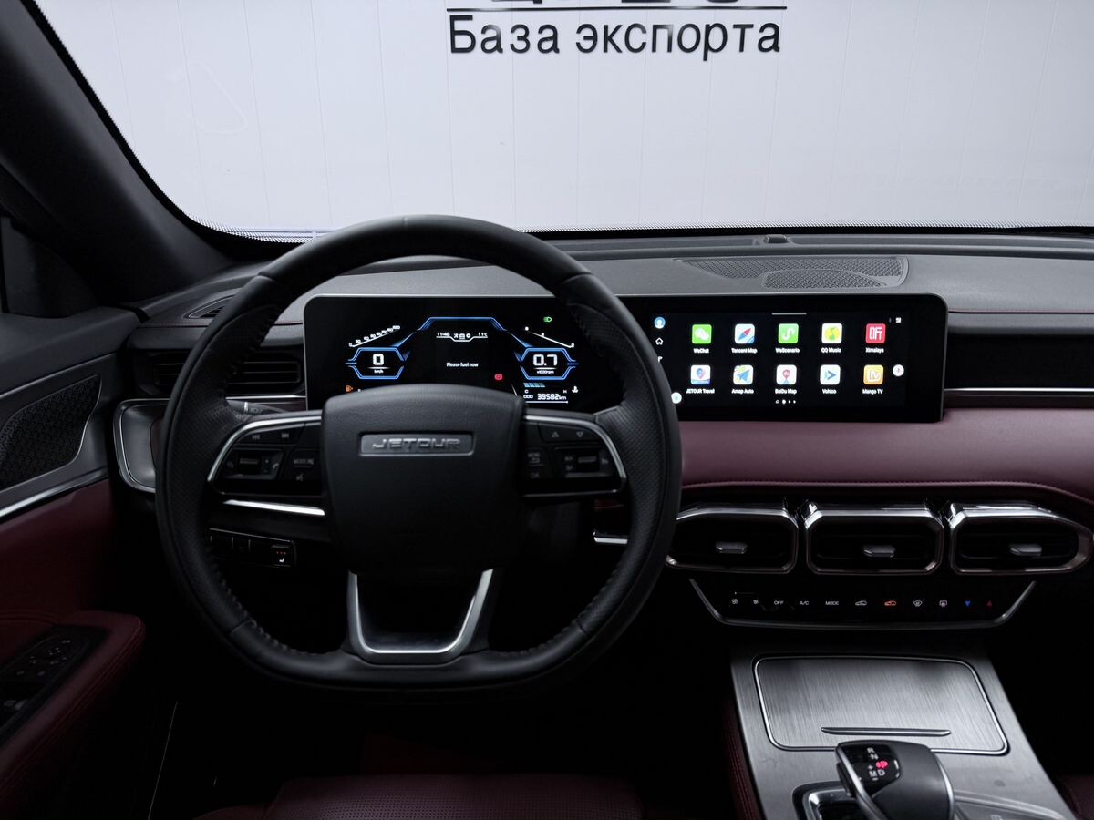 Jetour X70 Plus 2022 - фото автомобиля