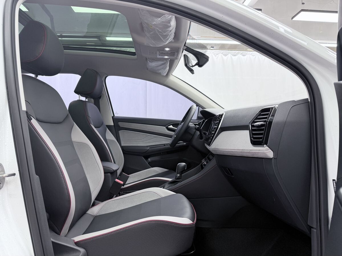 Jetta VS7 2023 - фото автомобиля