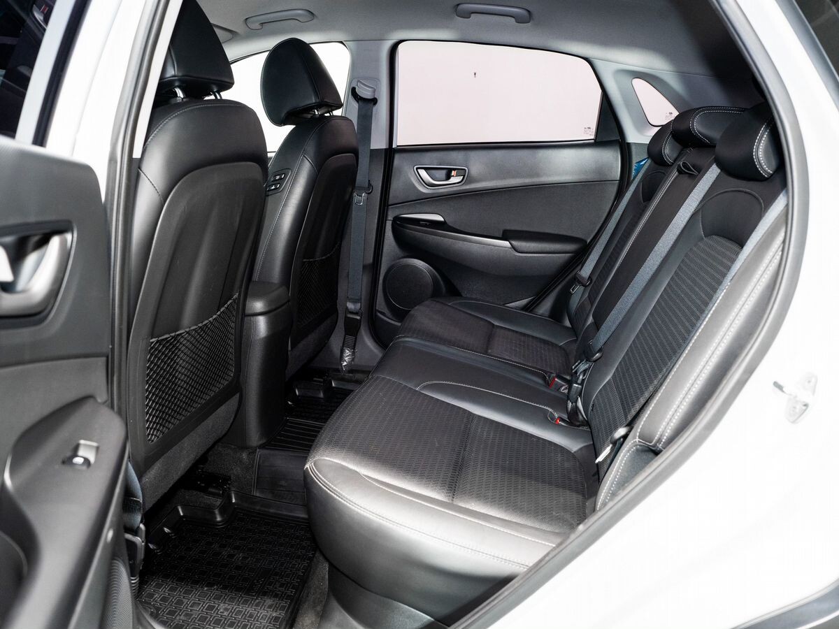 Hyundai Kona 2019 - фото автомобиля