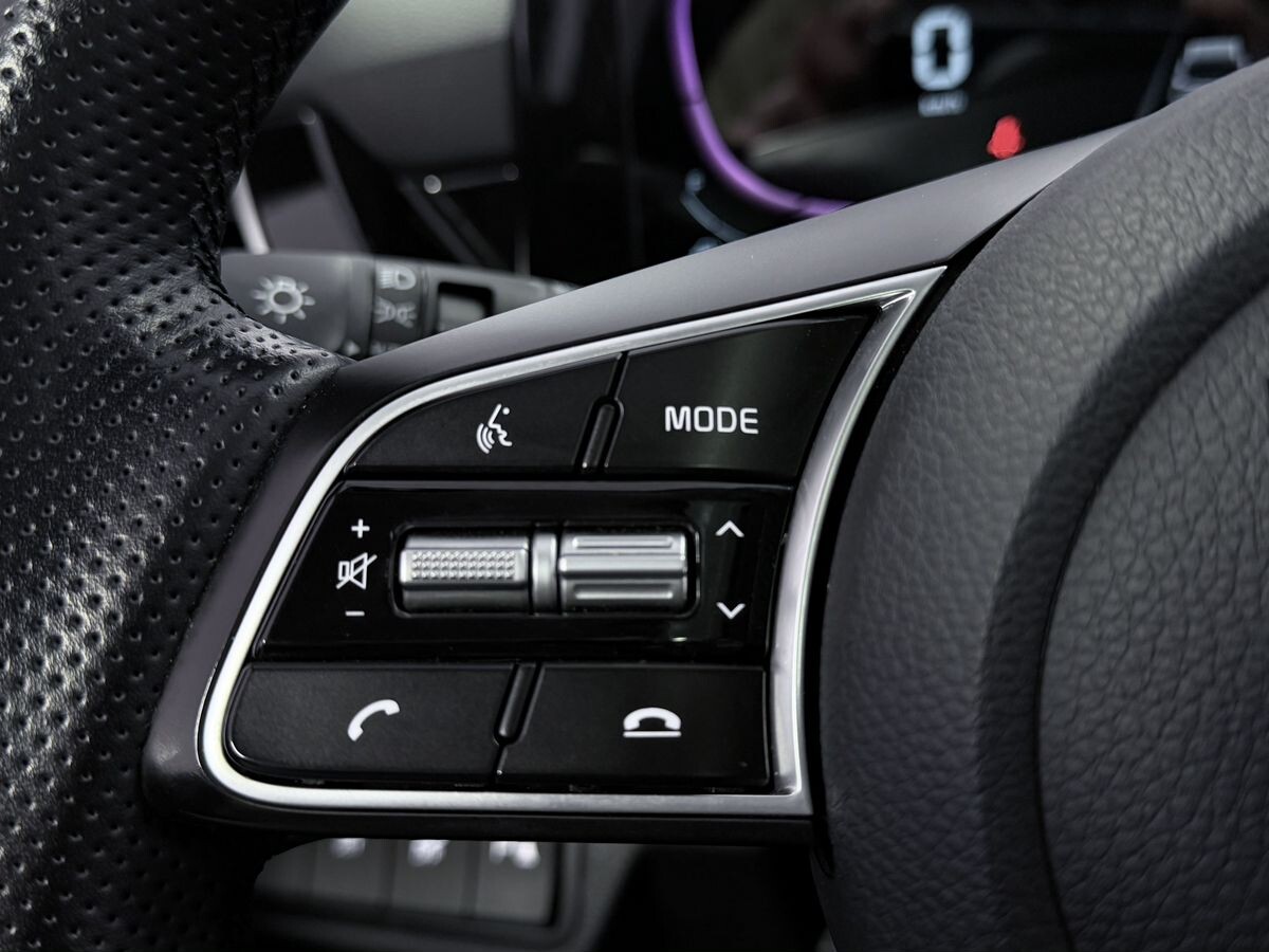 Kia Seltos 2023 - фото автомобиля