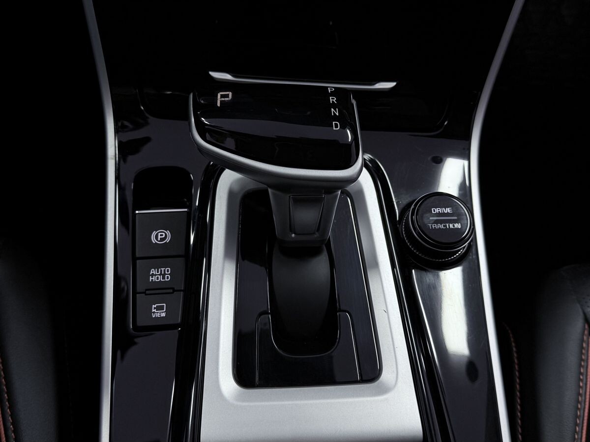 Kia Seltos 2023 - фото автомобиля