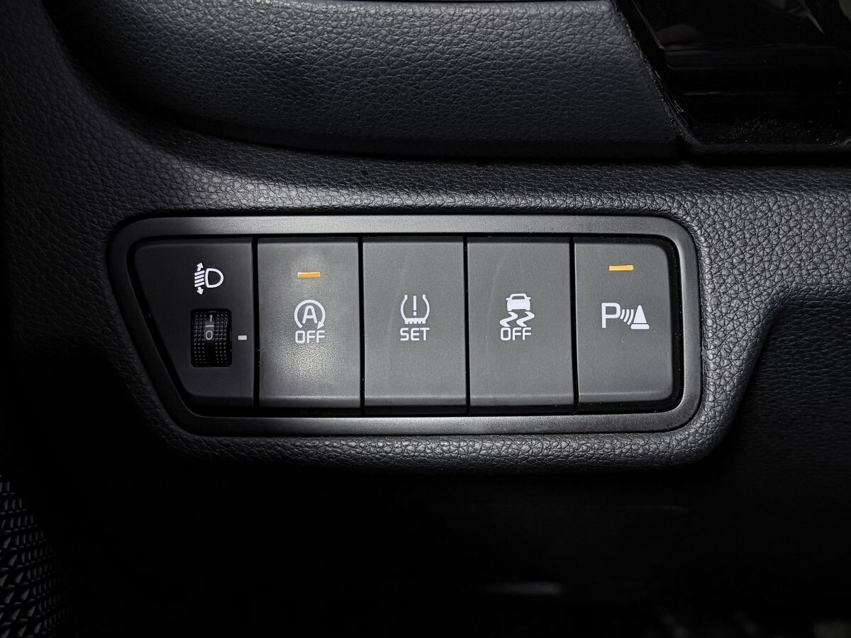 Kia Seltos 2023 - фото автомобиля