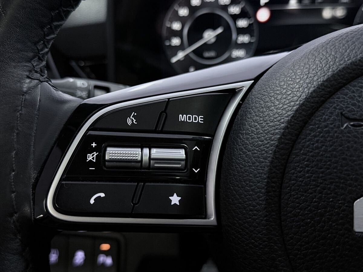 Kia Seltos 2023 - фото автомобиля