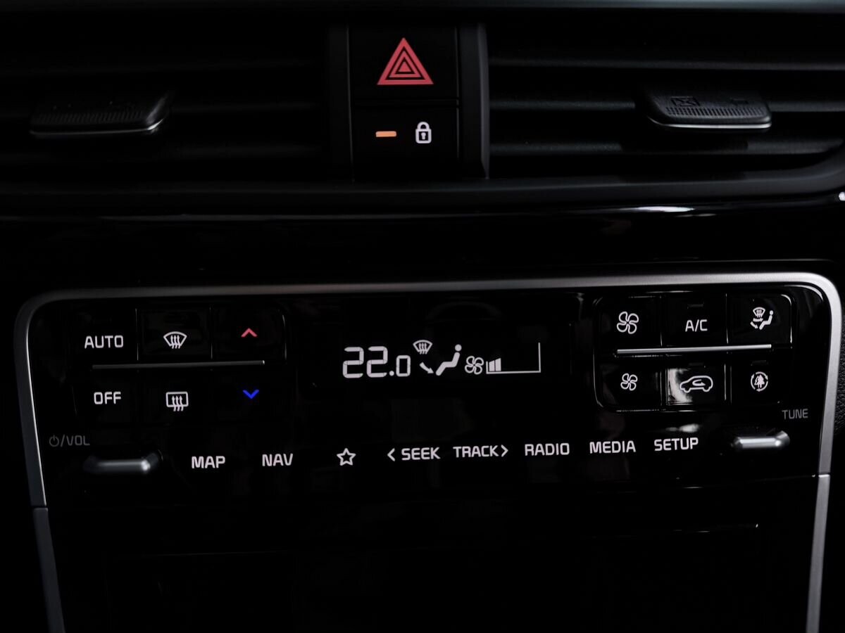 Kia Seltos 2023 - фото автомобиля