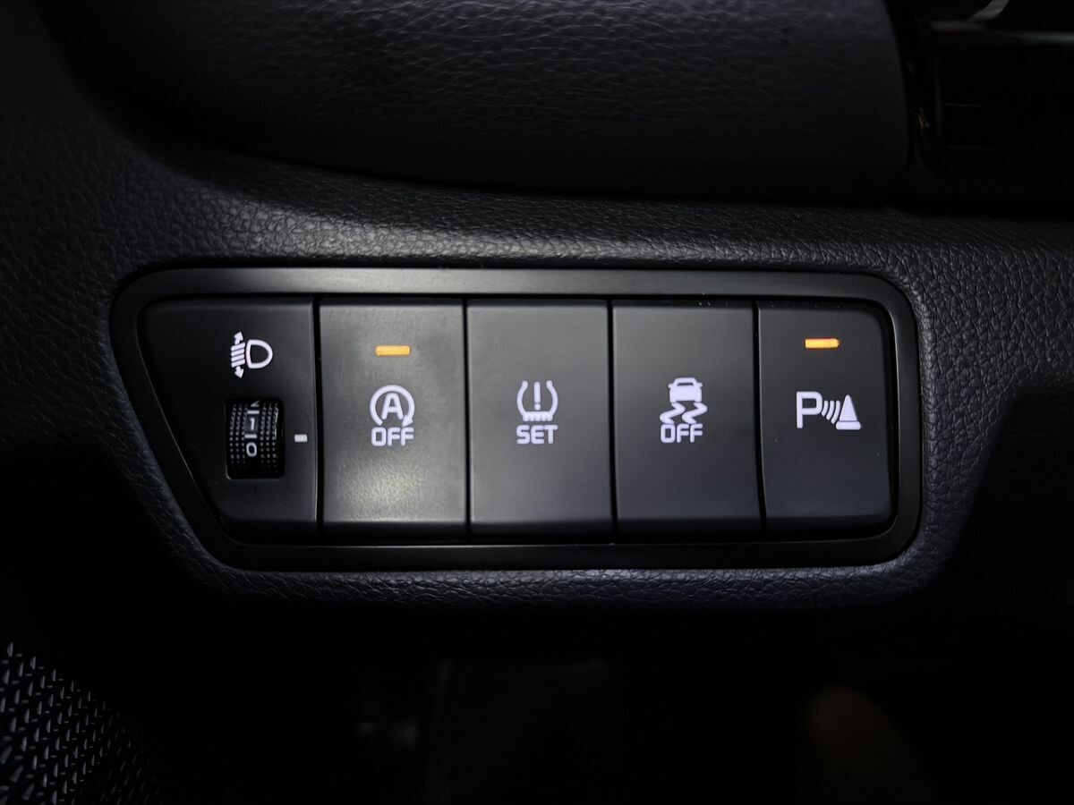 Kia Seltos 2023 - фото автомобиля