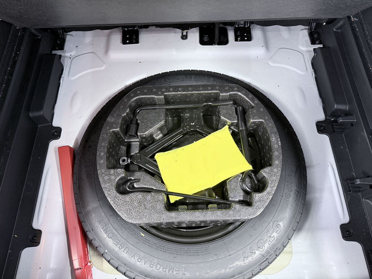 Kia Seltos 2023 - фото автомобиля